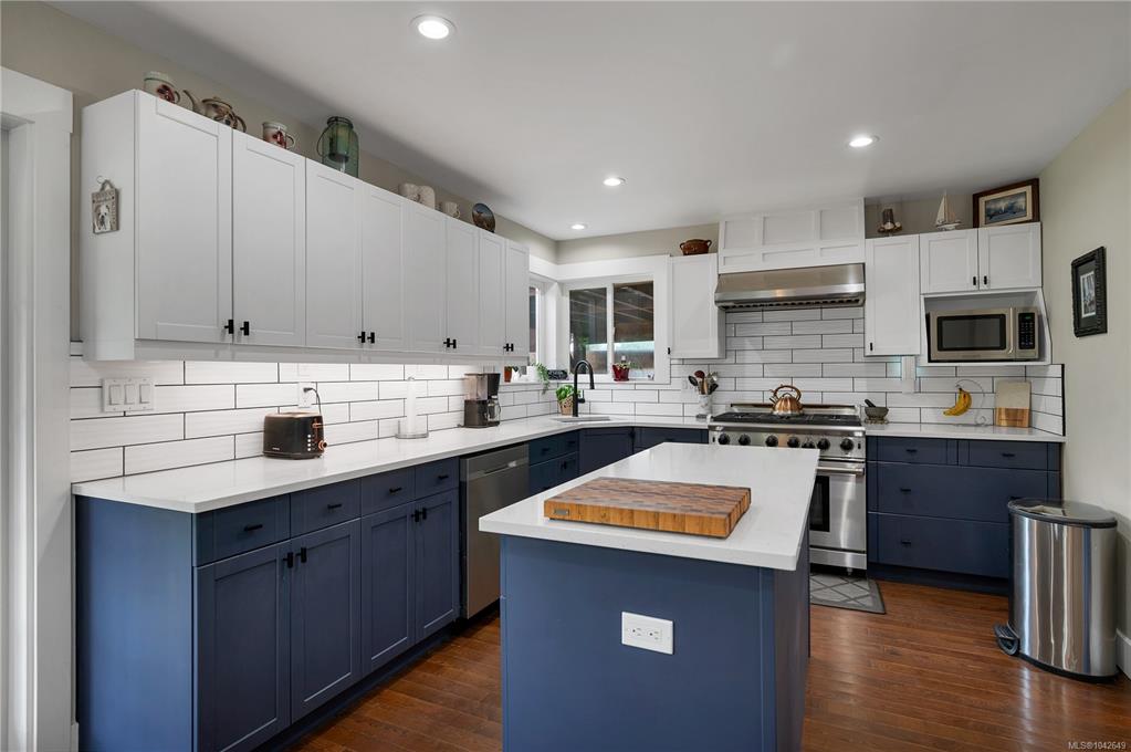 Fourth View of 212 Seabreeze Dr, Campbell River, BC, V9H 1J1