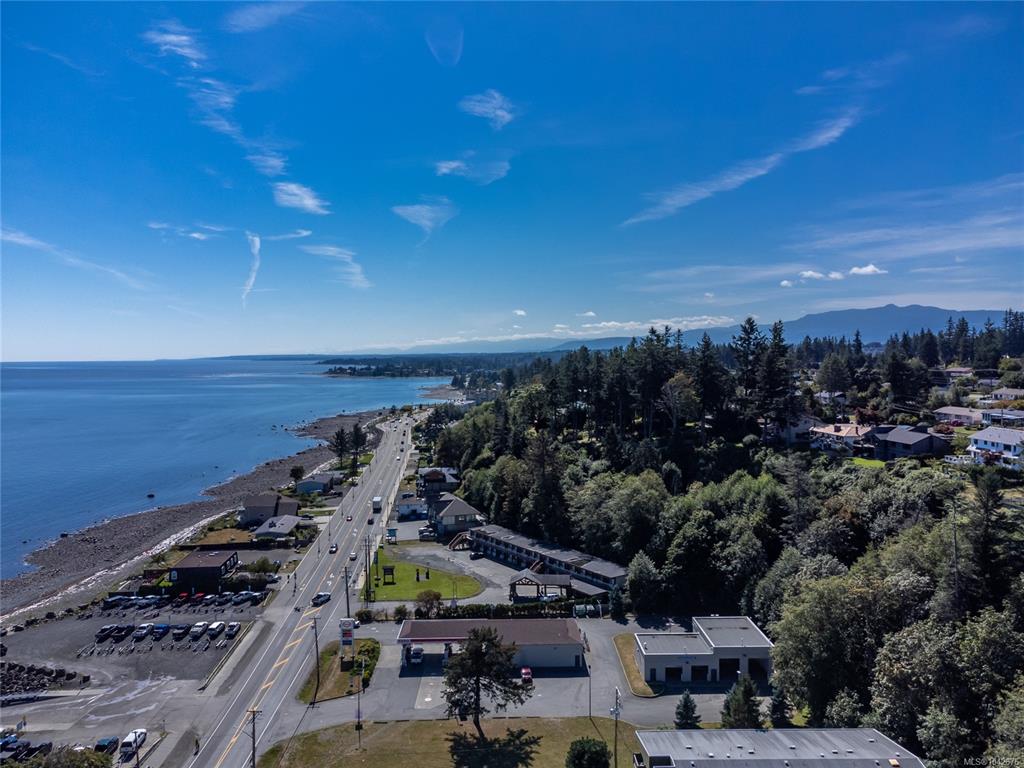 Fifth View of 920 Island Hwy S, Campbell River, BC, V9W 1B1