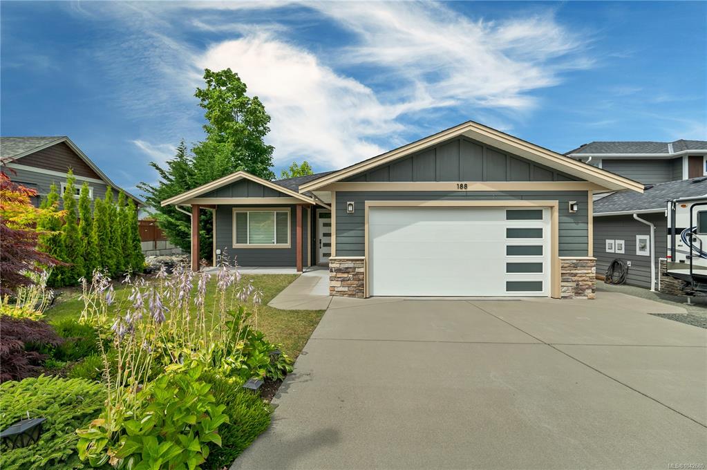 Fifth View of 188 Vermont Dr, Campbell River, BC, V9W 0A4