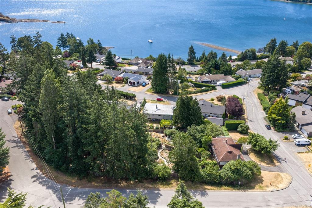 Second View of 2999 King Richard Dr, Nanaimo, BC, V9T 1J5