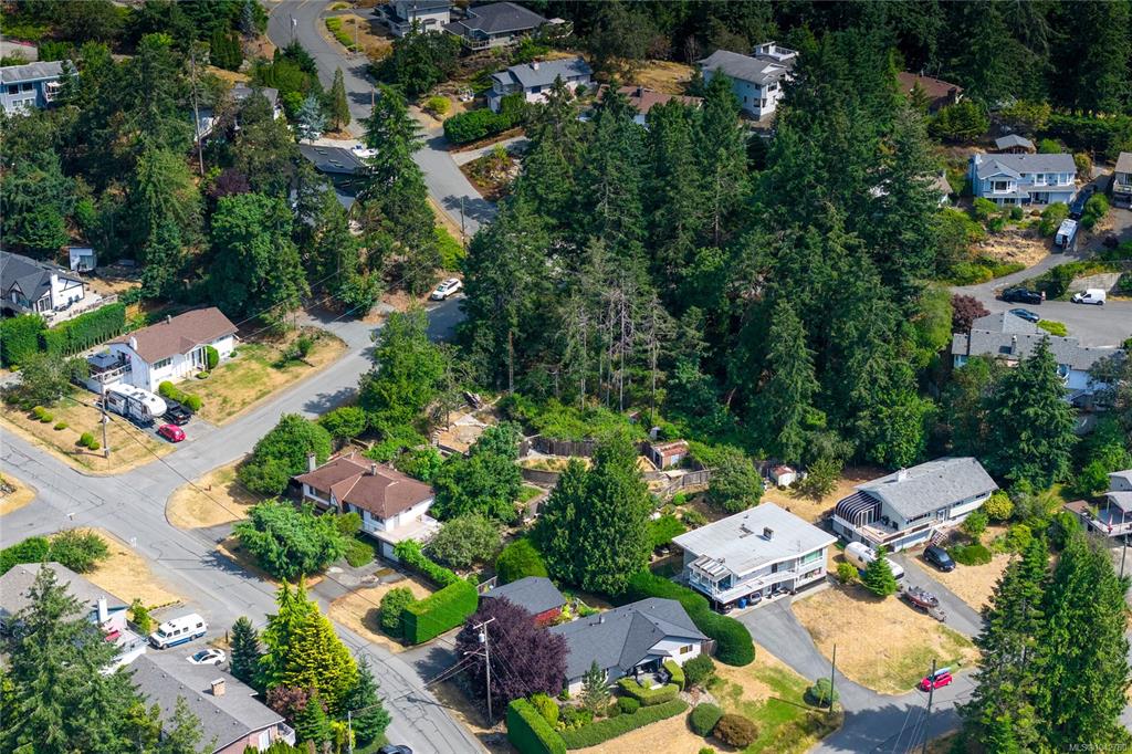 Fifth View of 2999 King Richard Dr, Nanaimo, BC, V9T 1J5