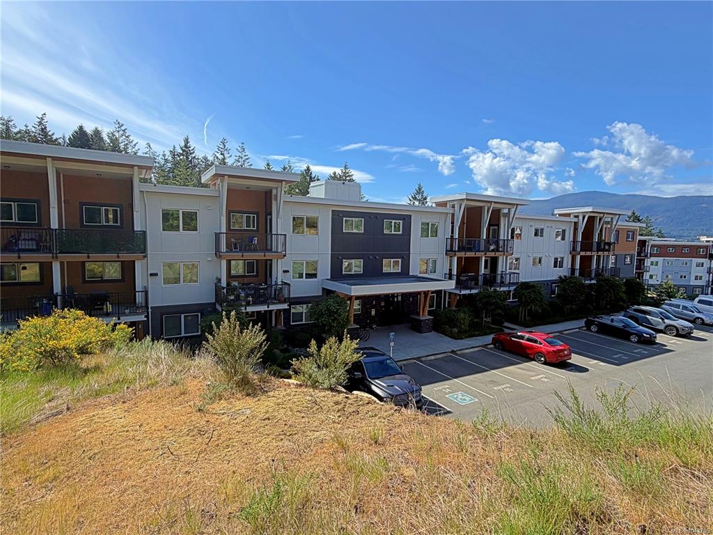 Third View of 4820 Cedar Ridge Pl, Lakeview Terrace, Nanaimo, BC, V9T 0M7