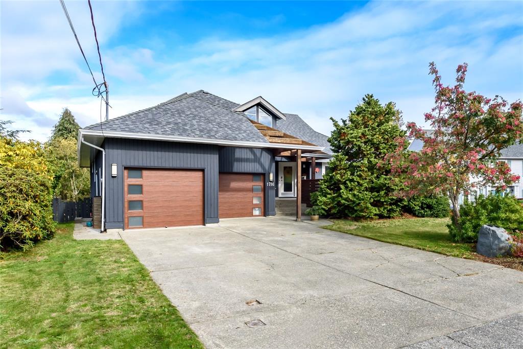 1716 Tofino Pl, 1042709, BC,