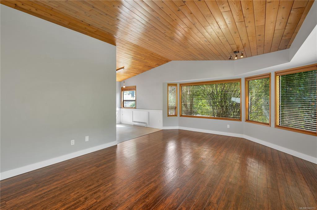 Fifth View of 852 Eland Dr, Campbell River, BC, V9W 6Y8