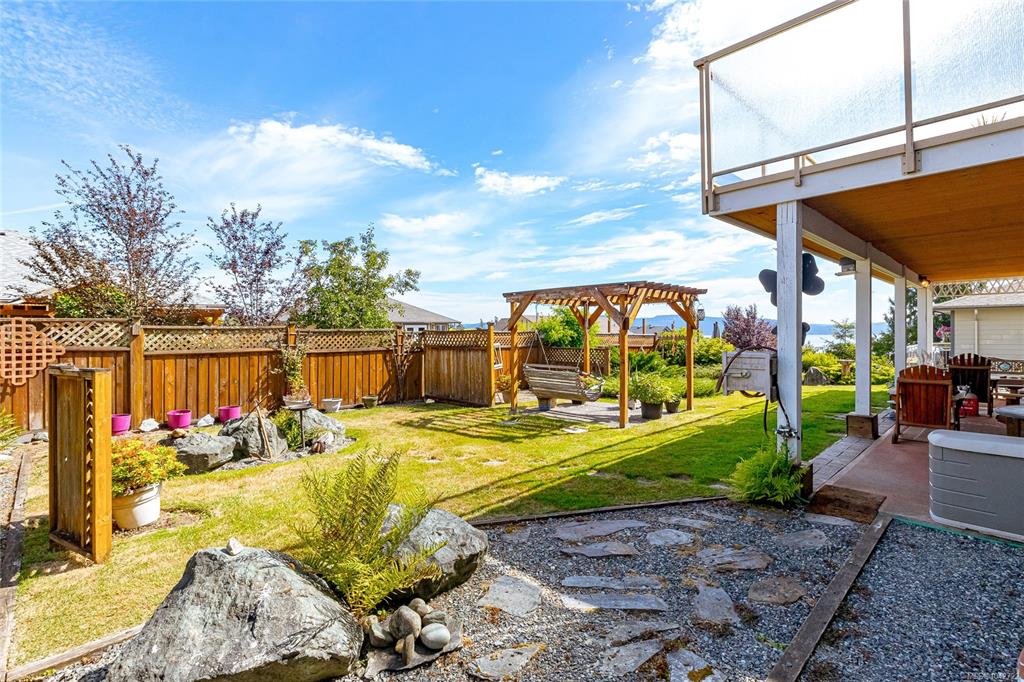 Fifth View of 1719 Robert St, Crofton, BC, V0R 1R0