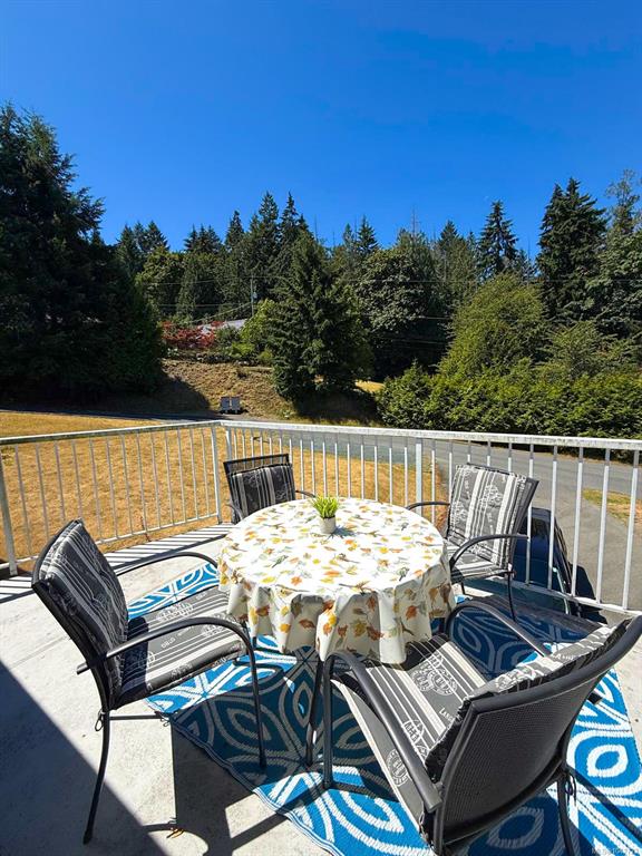 Fourth View of 5568 Norasea Rd, Nanaimo, BC, V9T 6S2