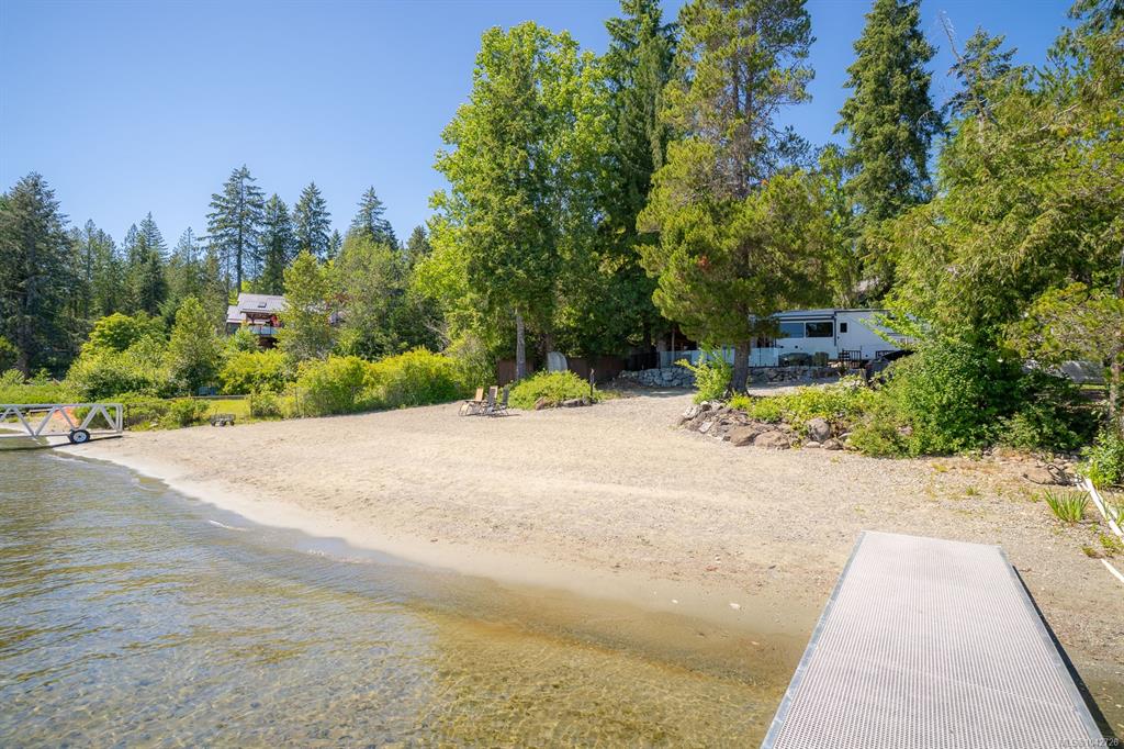 Fourth View of 9752 Lakeshore Rd, Port Alberni, BC, V9Y 8Z3