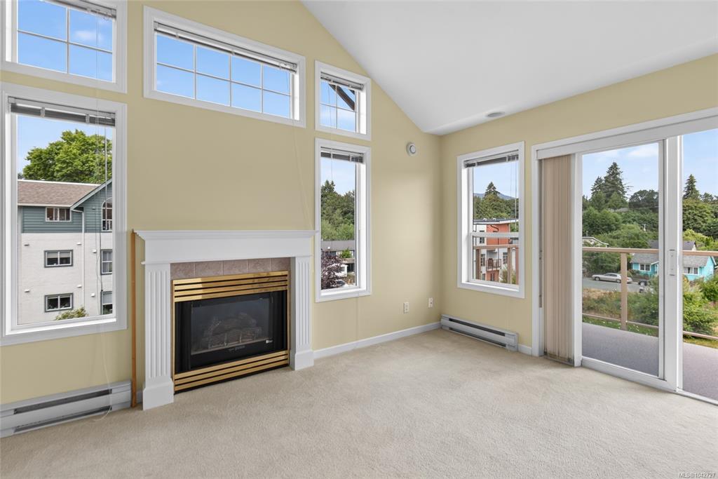 Fifth View of 245 First St, Centennial Place, Duncan, BC, V9L 1R3