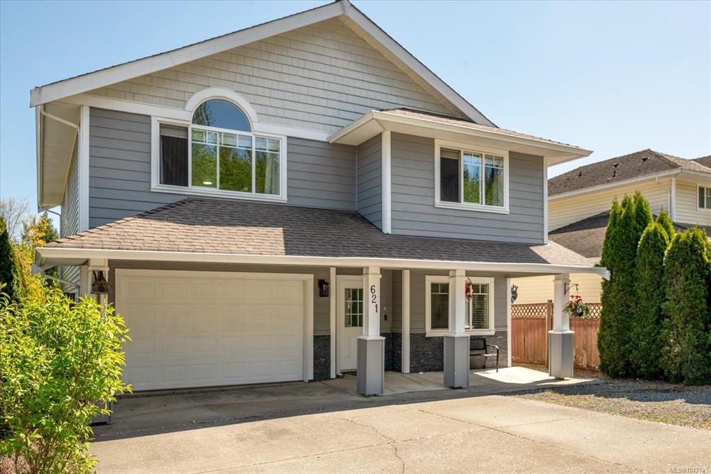 Second View of 621 Oakwood Rd, Ladysmith, BC, V9G 2C1
