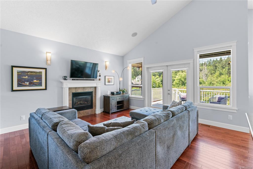 Fifth View of 931 Deloume Rd, Mill Springs Village, Mill Bay, BC, V0R 2P1