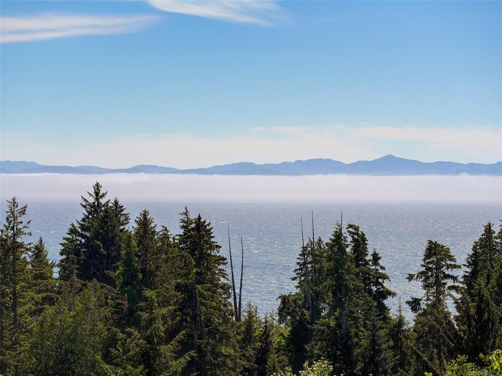 Fifth View of 11720 West Coast Rd, Sooke, BC, V9Z 1L1