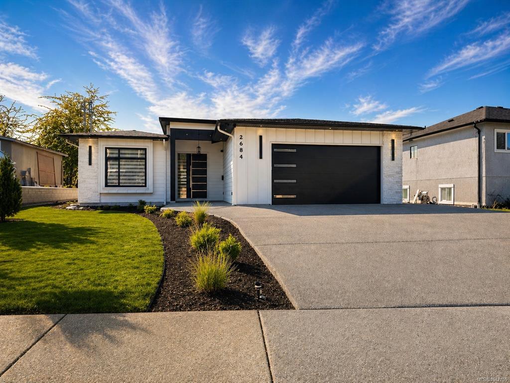 2684 12 Th Ave, 1042755, BC,
