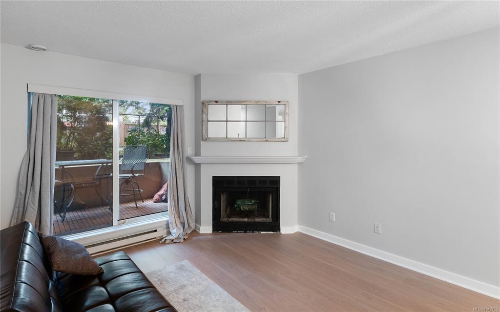 Fourth View of 2520 Wark St, Victoria, BC, V8T 5G6