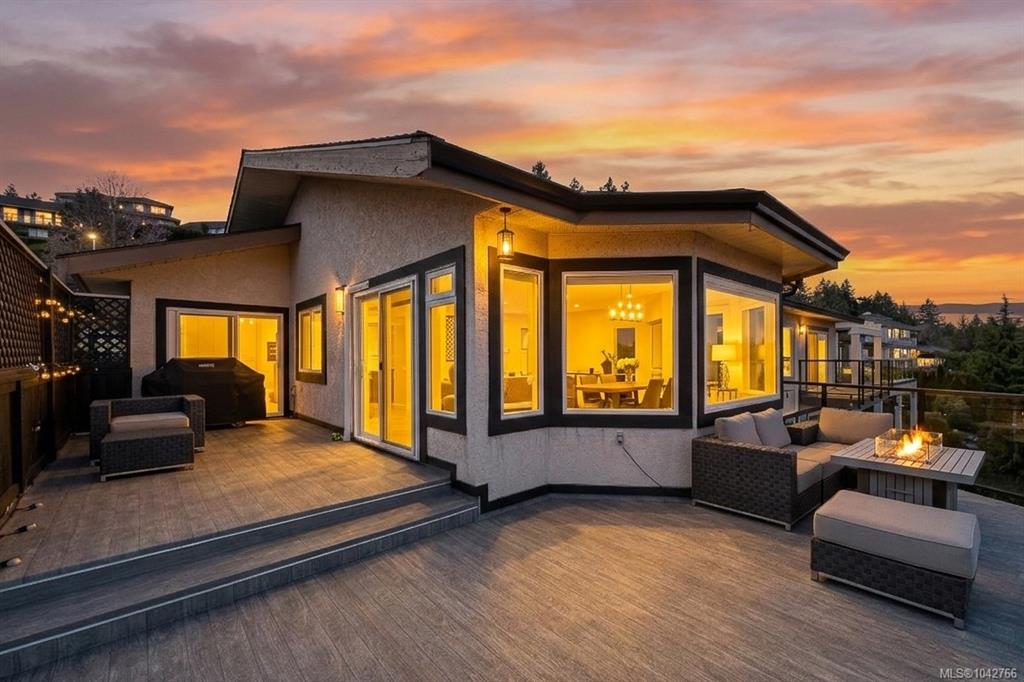 Fourth View of 972 Seapearl Pl, Saanich, BC, V8Y 2X2