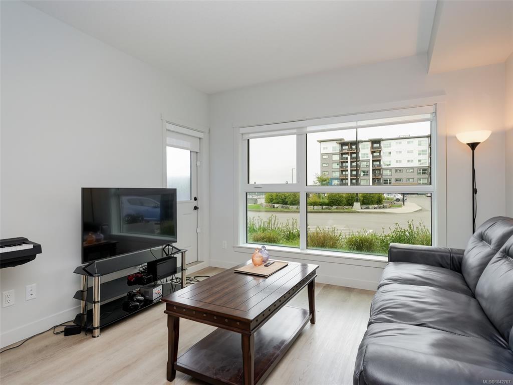 Fourth View of 2461 Gateway Rd, Langford, BC, V9B 6M6