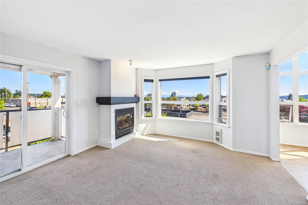 327 Prideaux St, 1042769, BC,