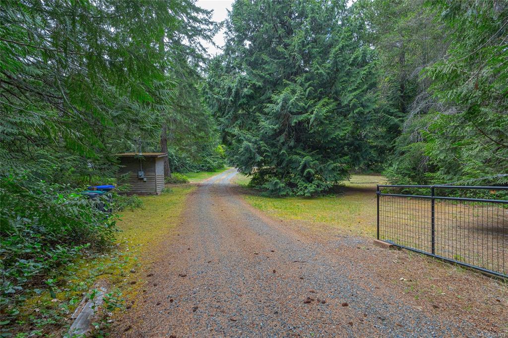 Fourth View of 740 Spider Lake Rd, Qualicum Beach, BC, V9K 2L7