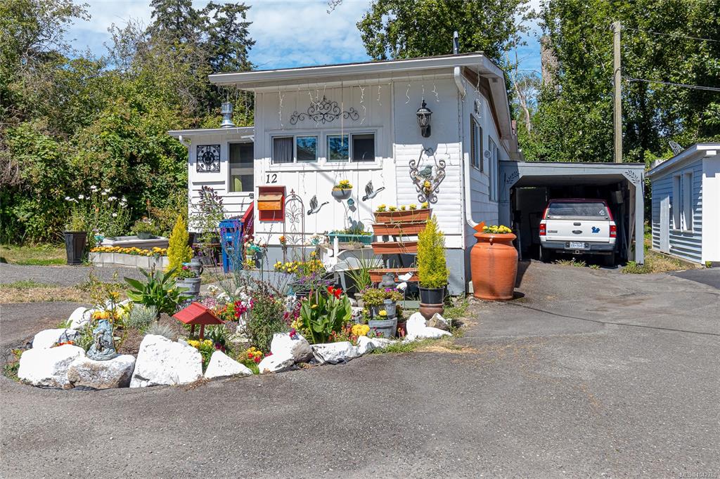 Third View of 1201 Craigflower Rd, View Royal, BC, V9A 2X9