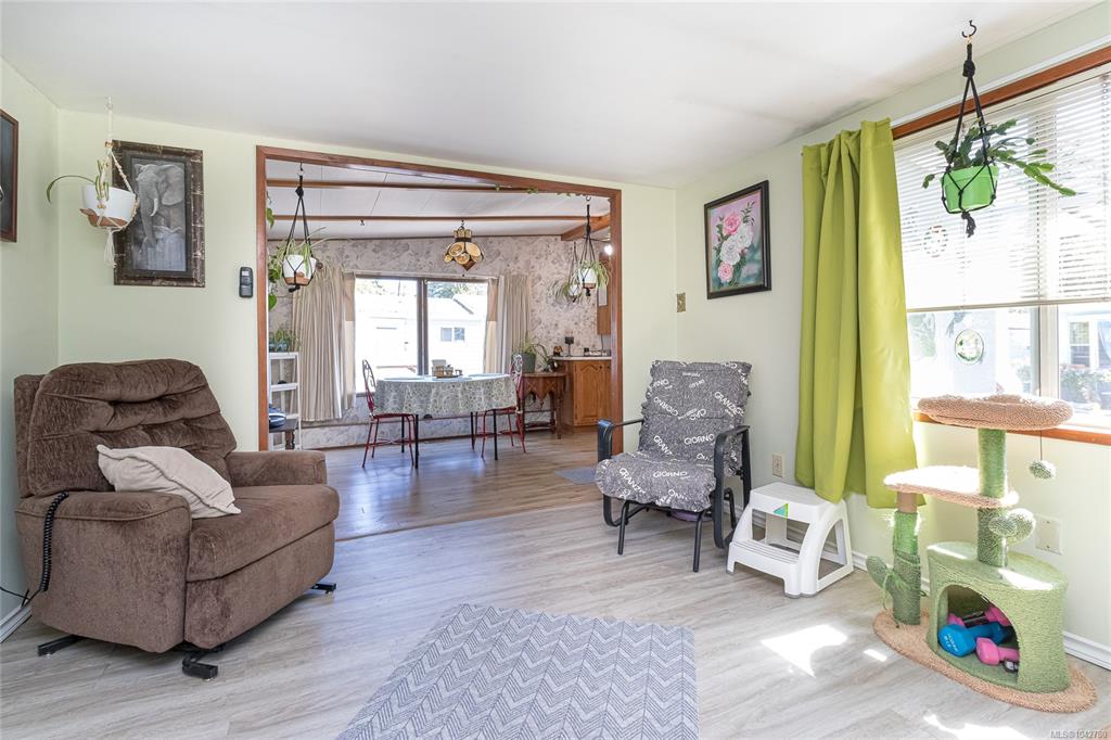 Fourth View of 1201 Craigflower Rd, View Royal, BC, V9A 2X9