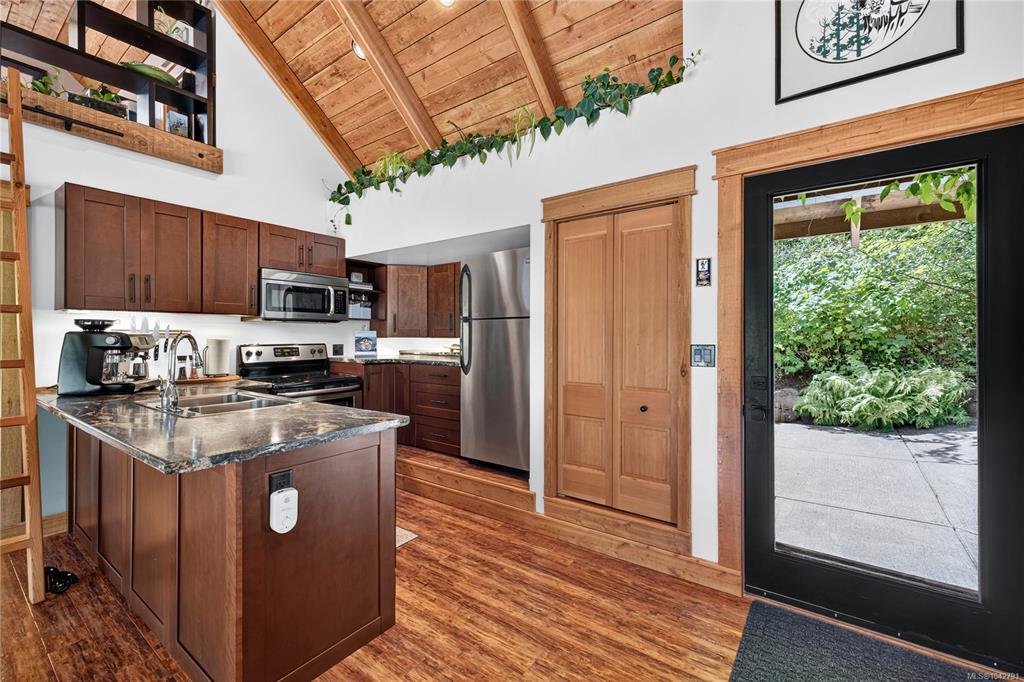 Fifth View of 137 Ashya Rd, Salt Spring, BC, V8K 1E1