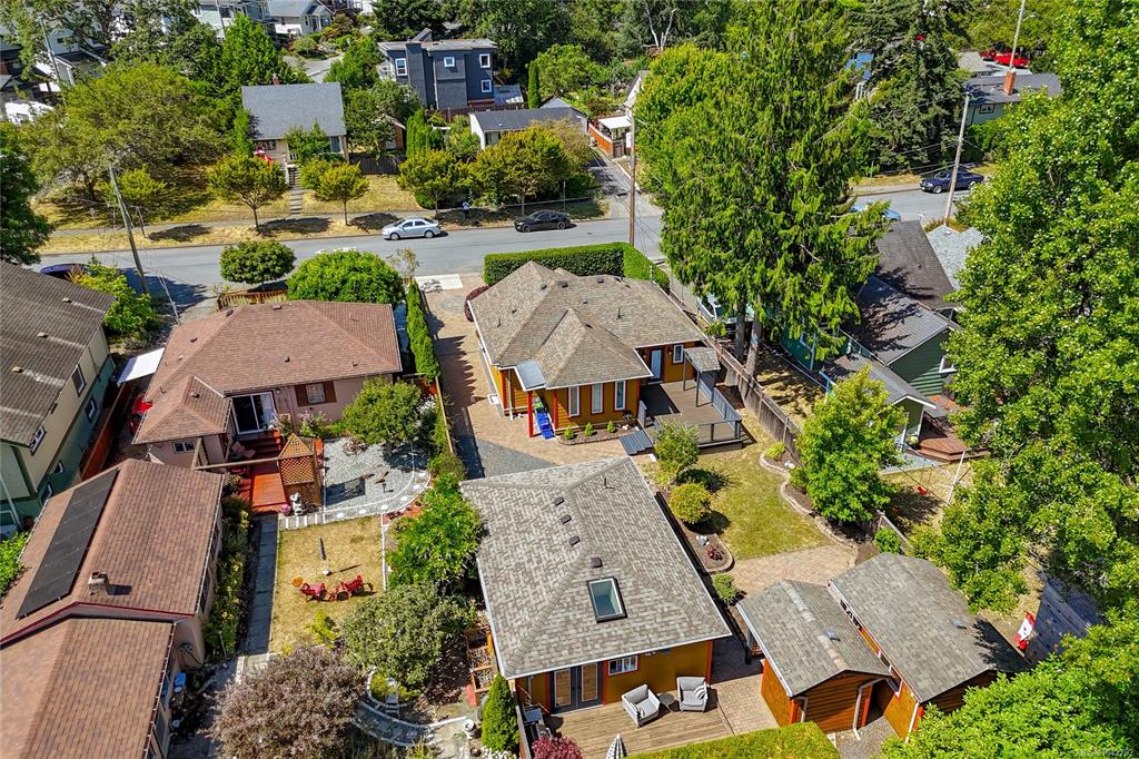 Fourth View of 2617 Doncaster Dr, Victoria, BC, V8R 2W5