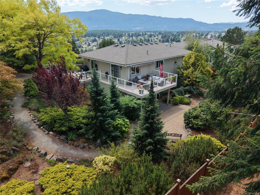3255 Folkestone Dr, 1042793, BC,