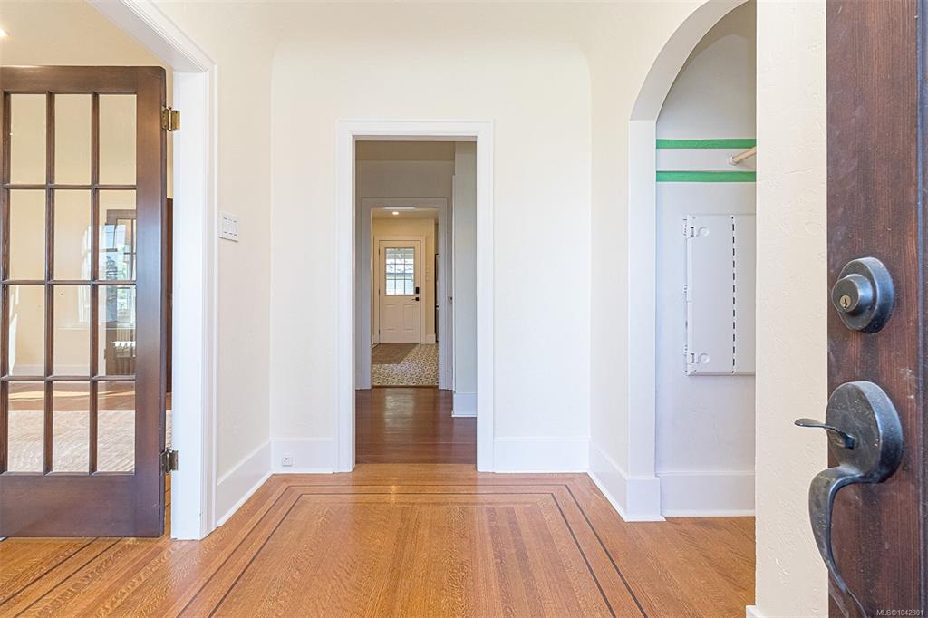 Fifth View of 1276 Vista Hts, Victoria, BC, V8T 2J1