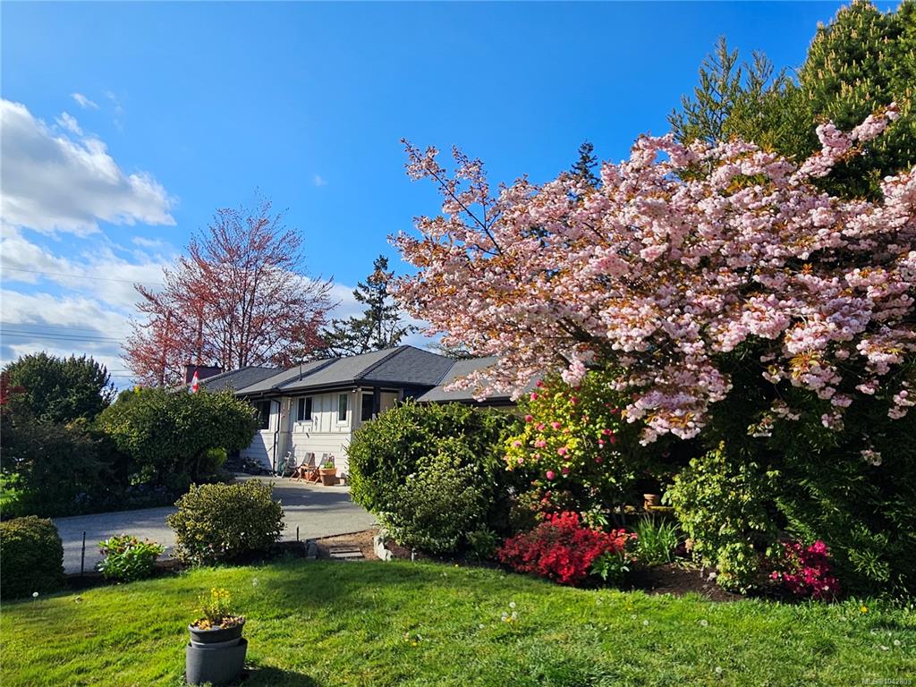 1288 Roy Rd, 1042803, BC,