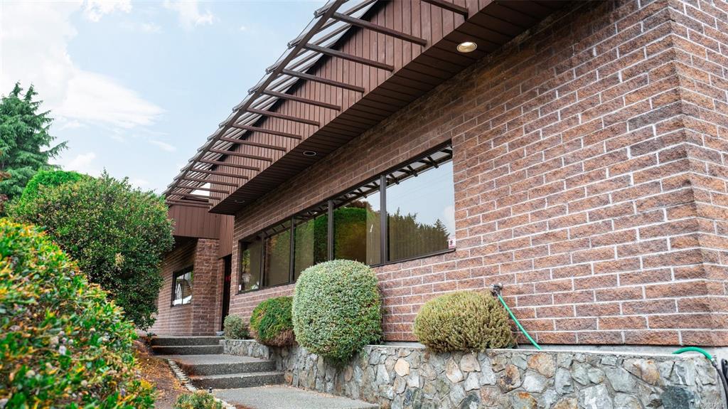 760 Enterprise Cres, 1042811, BC,