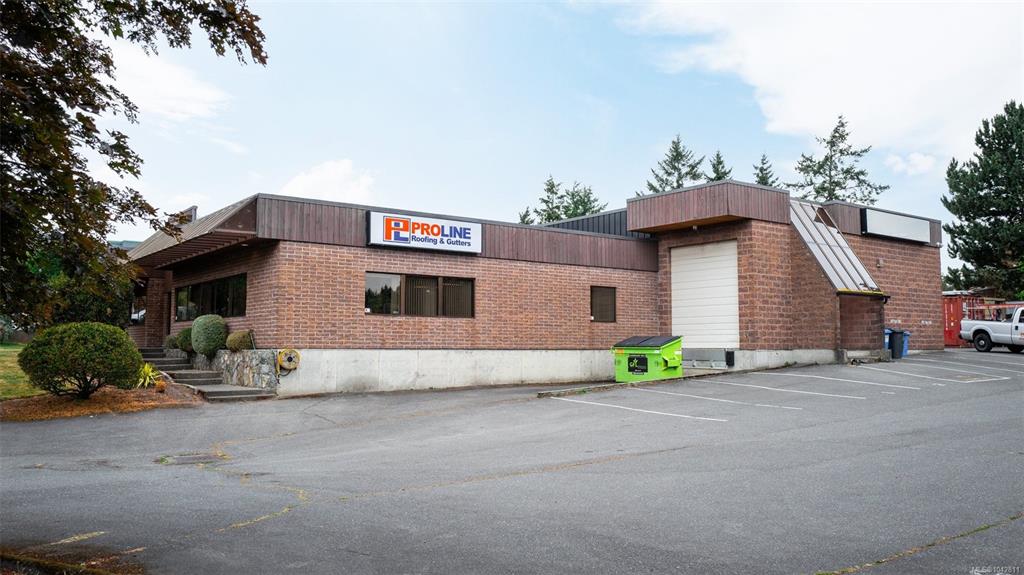 Fourth View of 760 Enterprise Cres, Saanich, BC, V8Z 6R4