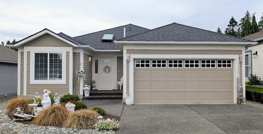 1307 Oceanside Dr, 1042826, BC,