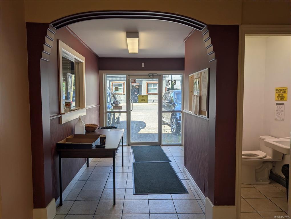 Fifth View of 817 Fisgard St, Victoria, BC, V8V 3K4