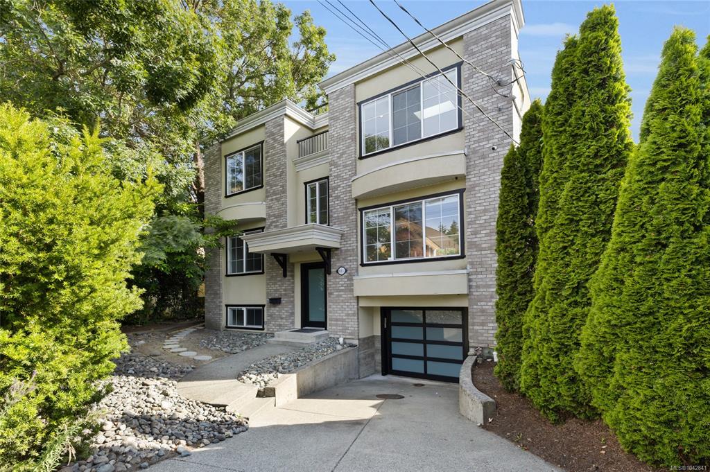 611 Niagara St, 1042841, BC,