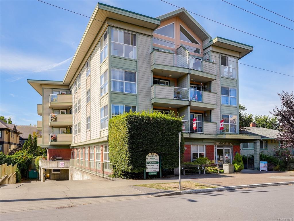 Second View of 455 Kingston St, Victoria, BC, V8V 1V8