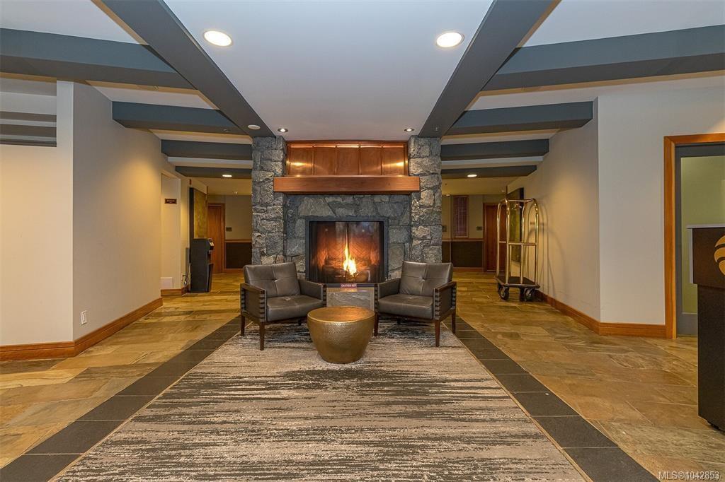 Fourth View of 1376 Lynburne Pl, Fairways Hotel, Langford, BC, V8S 3J6