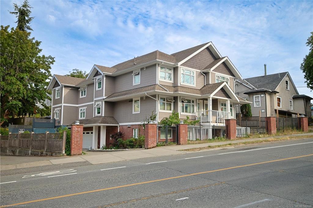 Fourth View of 571 Albert St, Nanaimo, BC, V9R 2W1