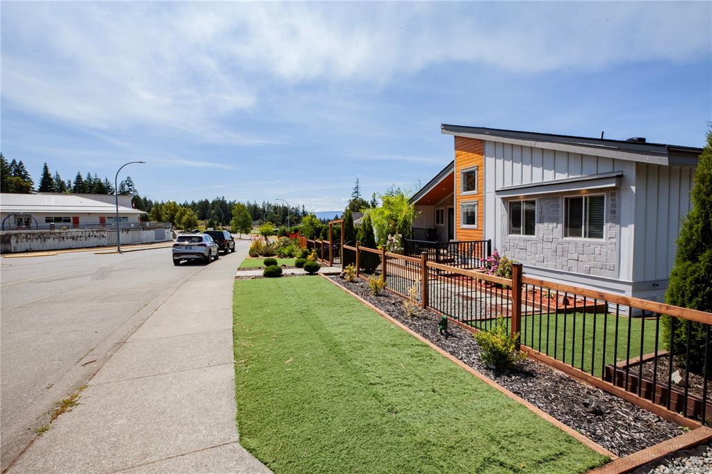Fourth View of 2020 Ernest Lane, Duncan, BC, V9L 0H1