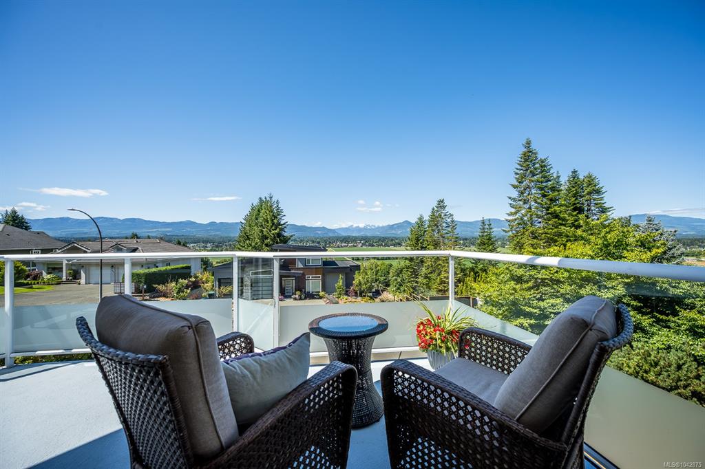 1418 Valley View Dr, 1042875, BC,