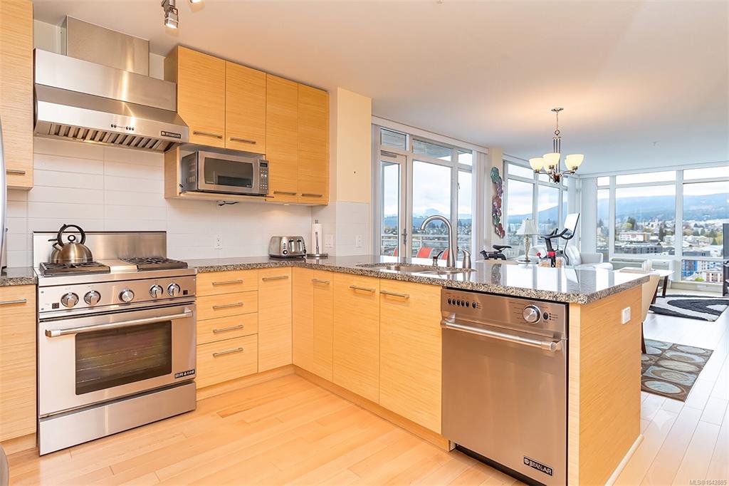 Fifth View of 38 Front St, Nanaimo, BC, V9R 0B8