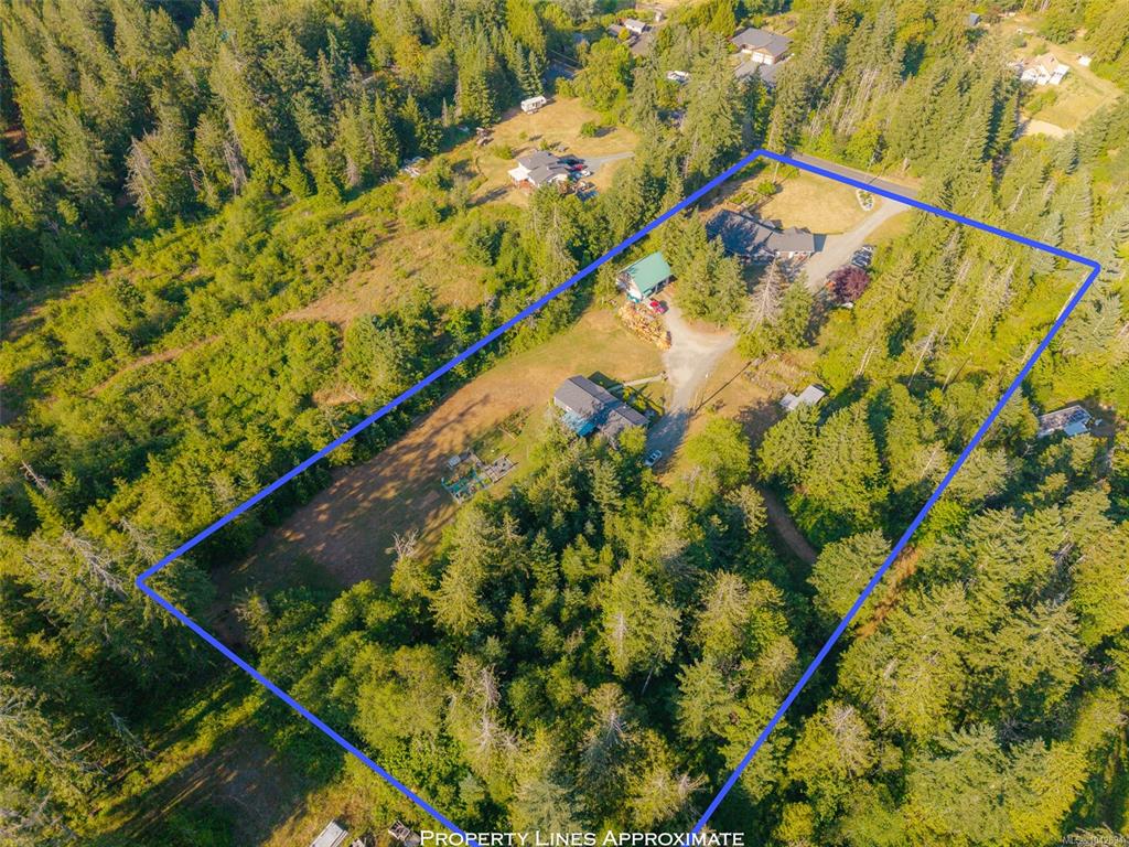 Third View of 6718 Cypress Blvd, Port Alberni, BC, V9Y 8T7