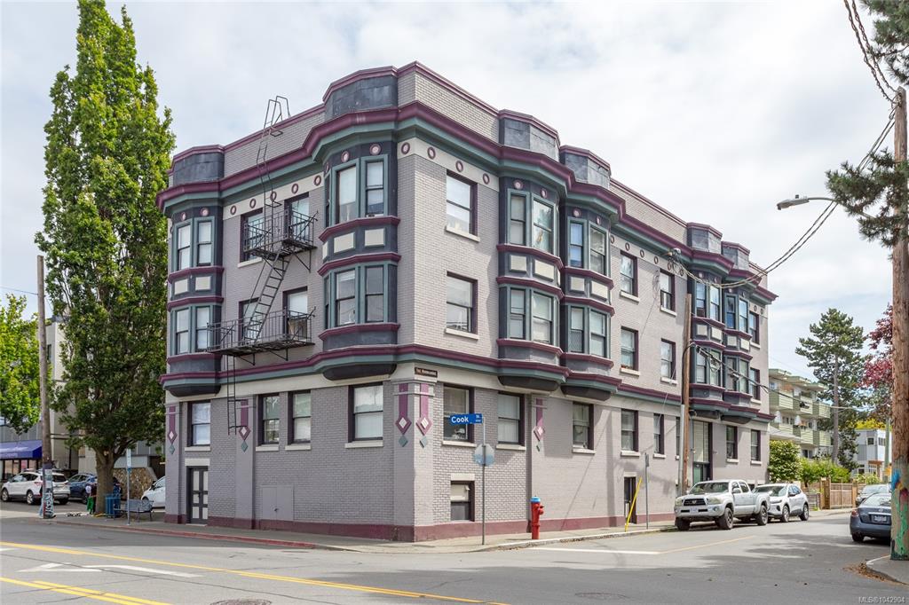 1106 Balmoral Rd, 1042904, BC,