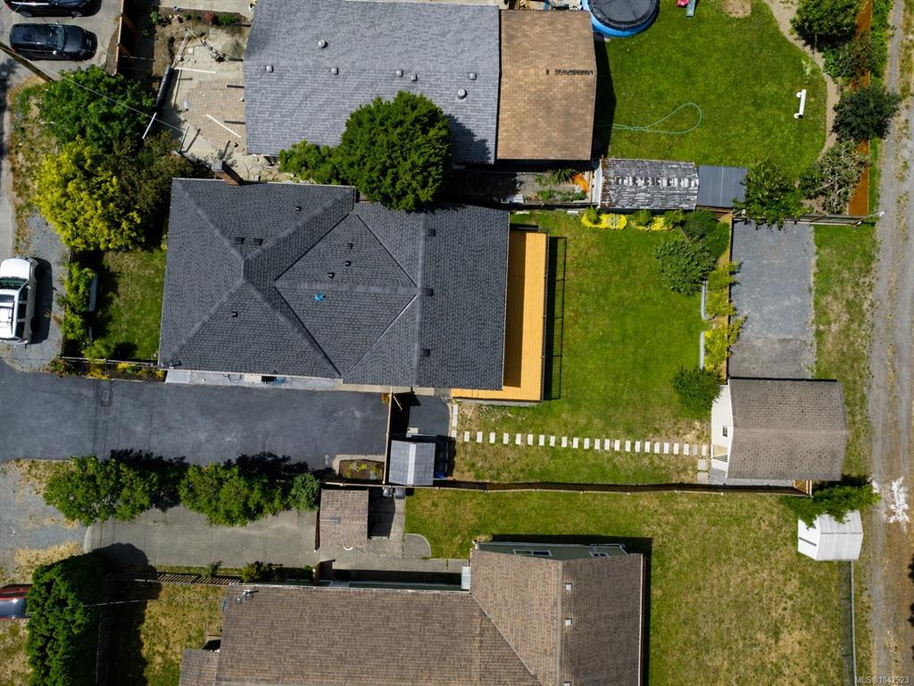 Fourth View of 1246 Roy Rd, Saanich, BC, V8Z 2X7