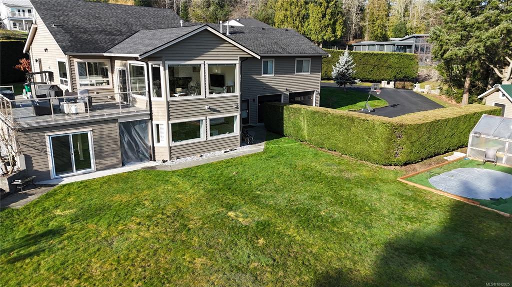 Fifth View of 11127 Branksome Rd, Saltair, BC, V9G 1Y8
