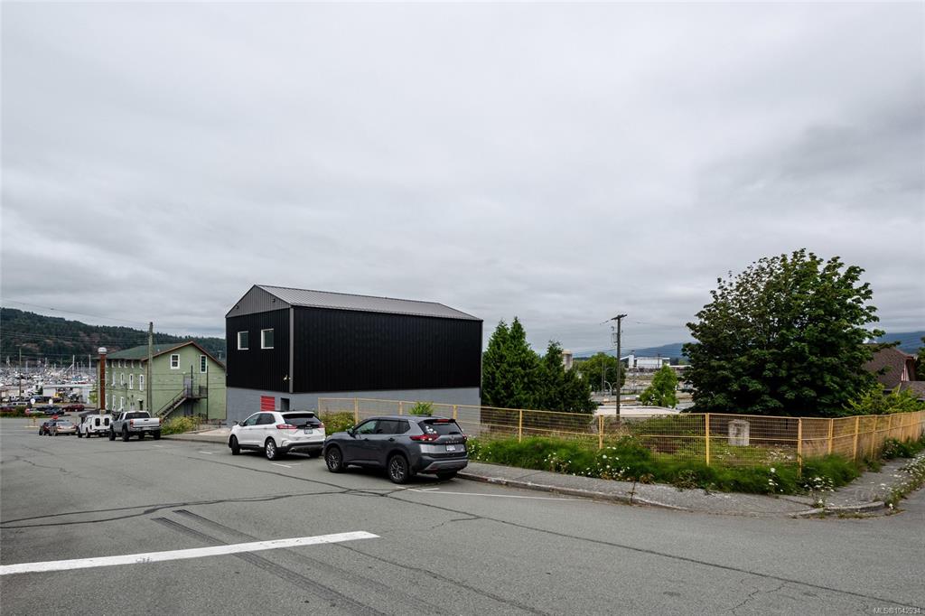 Fourth View of 5119 Athol St, Port Alberni, BC, V9Y 3C2