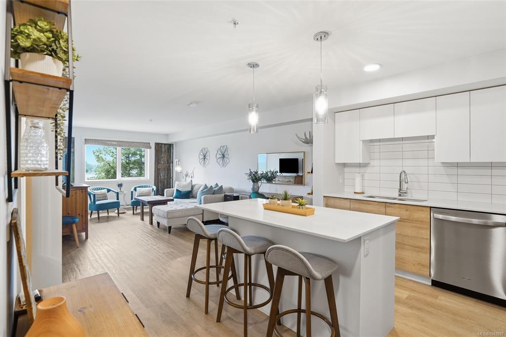 Fifth View of 4810 Cedar Ridge Pl, Lakeview Terrace, Nanaimo, BC, V9T 0M7