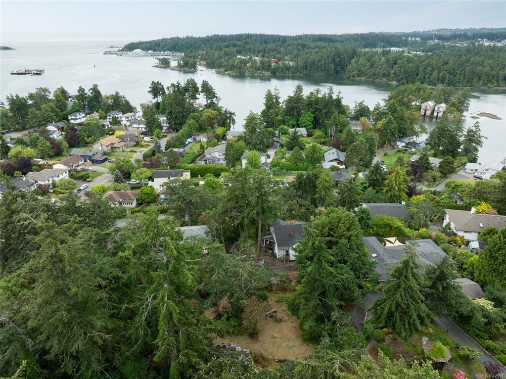 Fourth View of 540 View Royal Ave, View Royal, BC, V9B 1B7