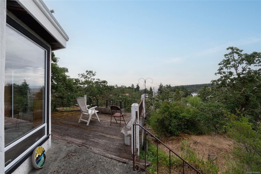 Fifth View of 540 View Royal Ave, View Royal, BC, V9B 1B7