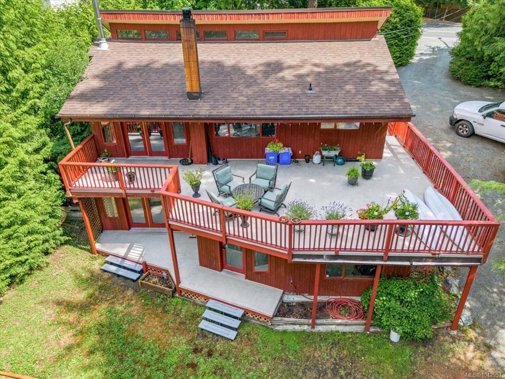 Third View of 1071 Old Victoria Rd, Nanaimo, BC, V9R 6R4