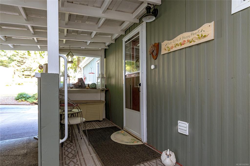 Fifth View of 5838 Blythwood Rd, Sooke, BC, V9Z 0G2
