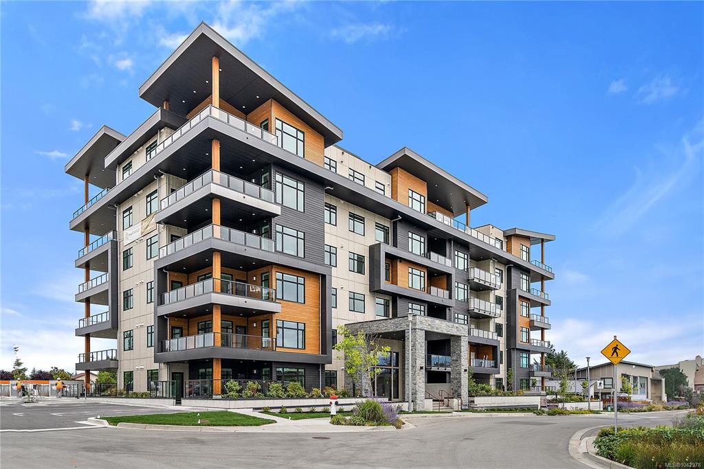 2520 Hackett Cres, 1042978, BC,